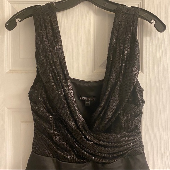 Black sequin cocktail dress - Picture 5 of 6